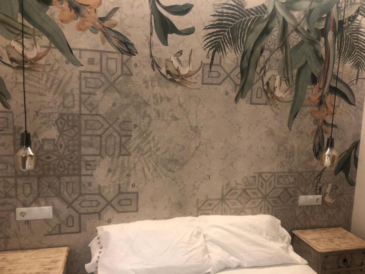 Triana Pelay Suites Sevilla Exteriör bild