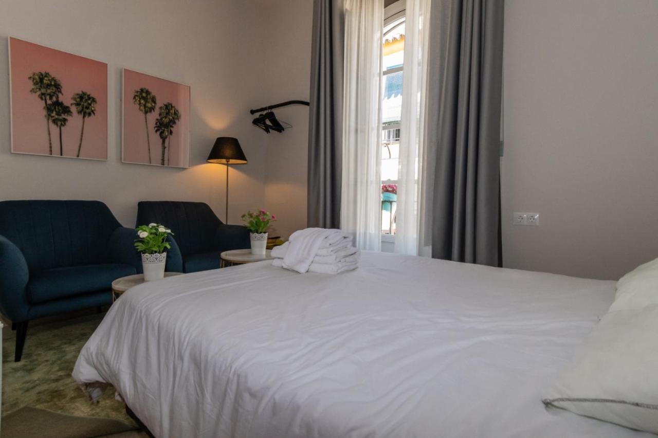 Triana Pelay Suites Sevilla Exteriör bild