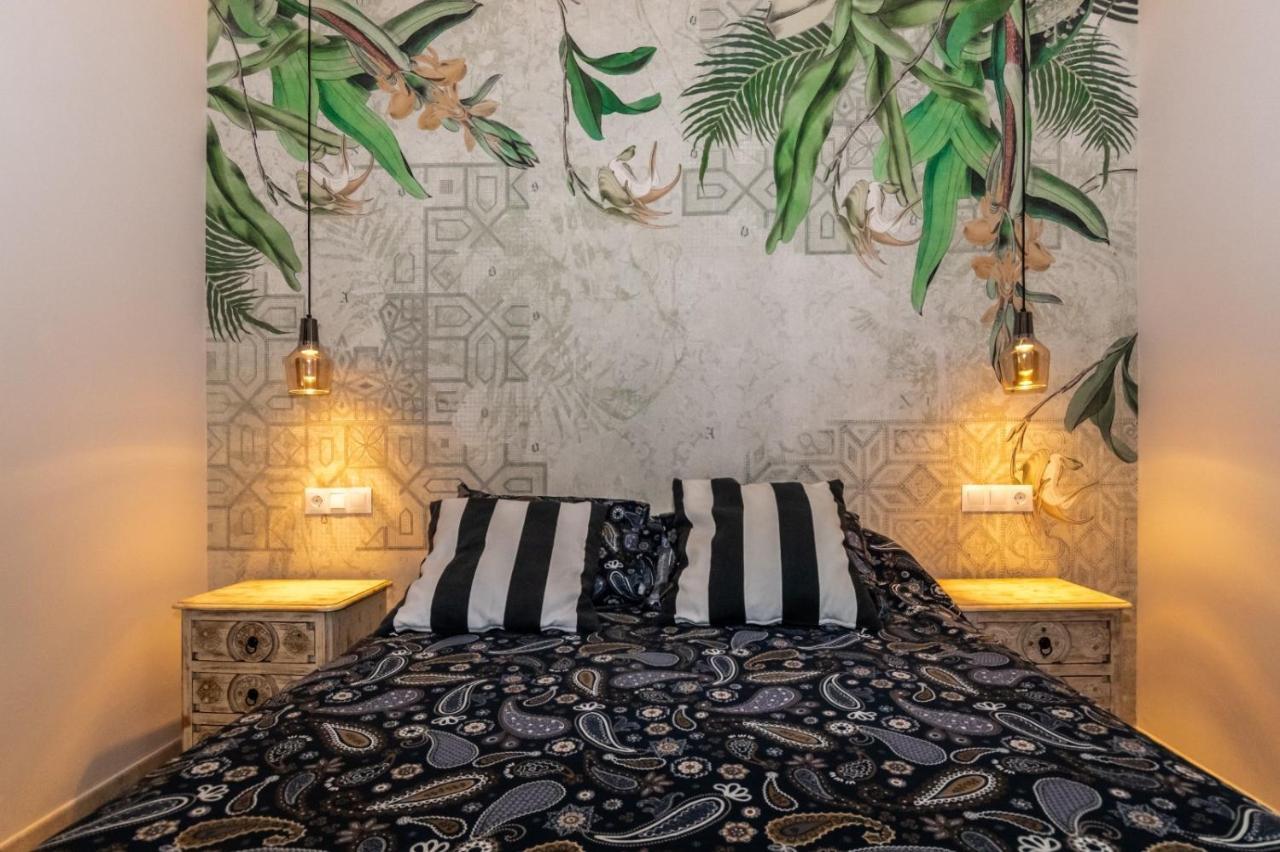 Triana Pelay Suites Sevilla Exteriör bild