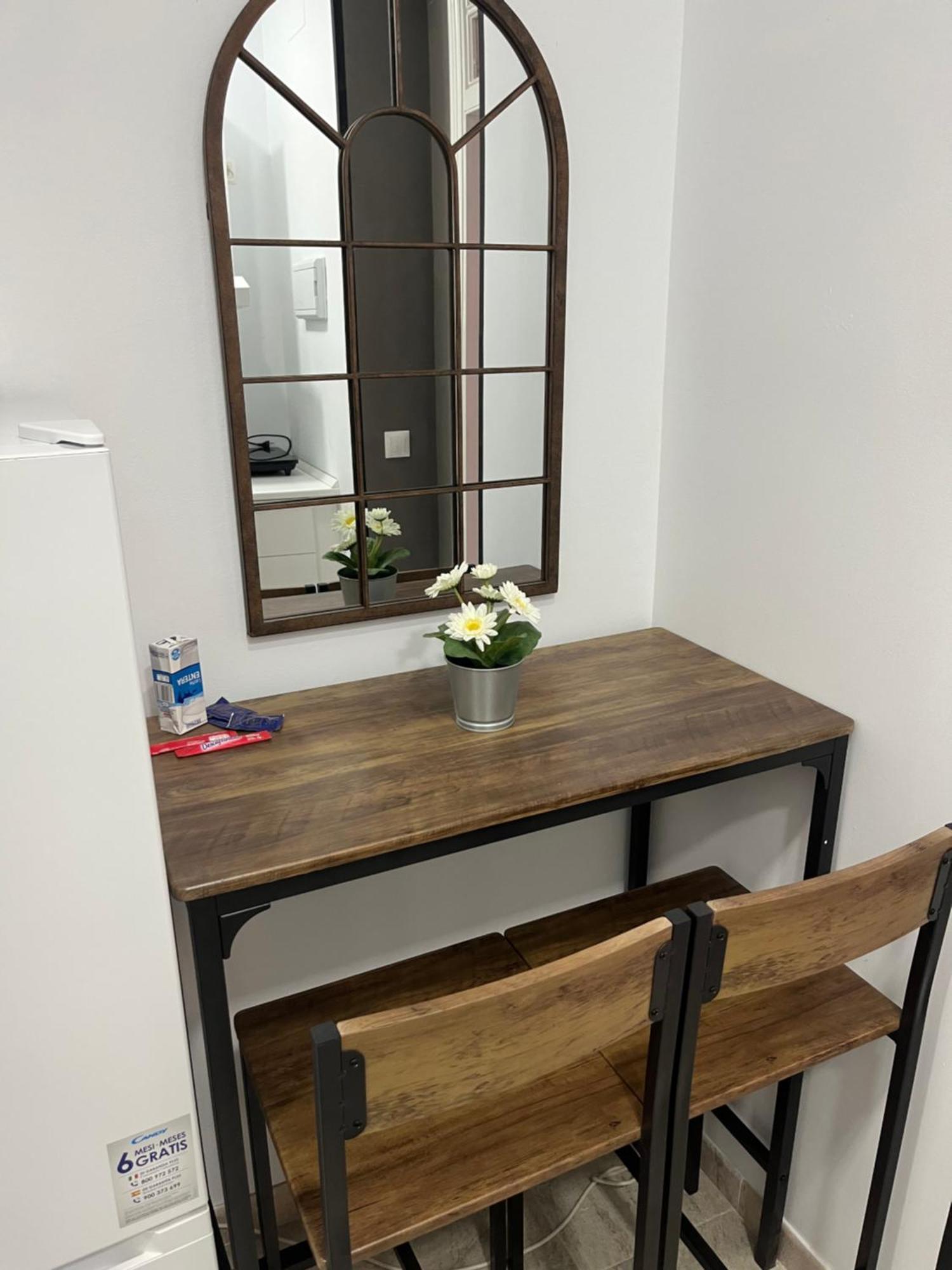 Triana Pelay Suites Sevilla Exteriör bild